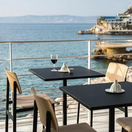 Hotel Les Bords De Marseille